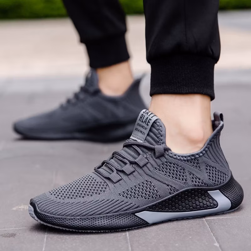 AeroStride Abu - Sepatu Sneakers Casual Pria