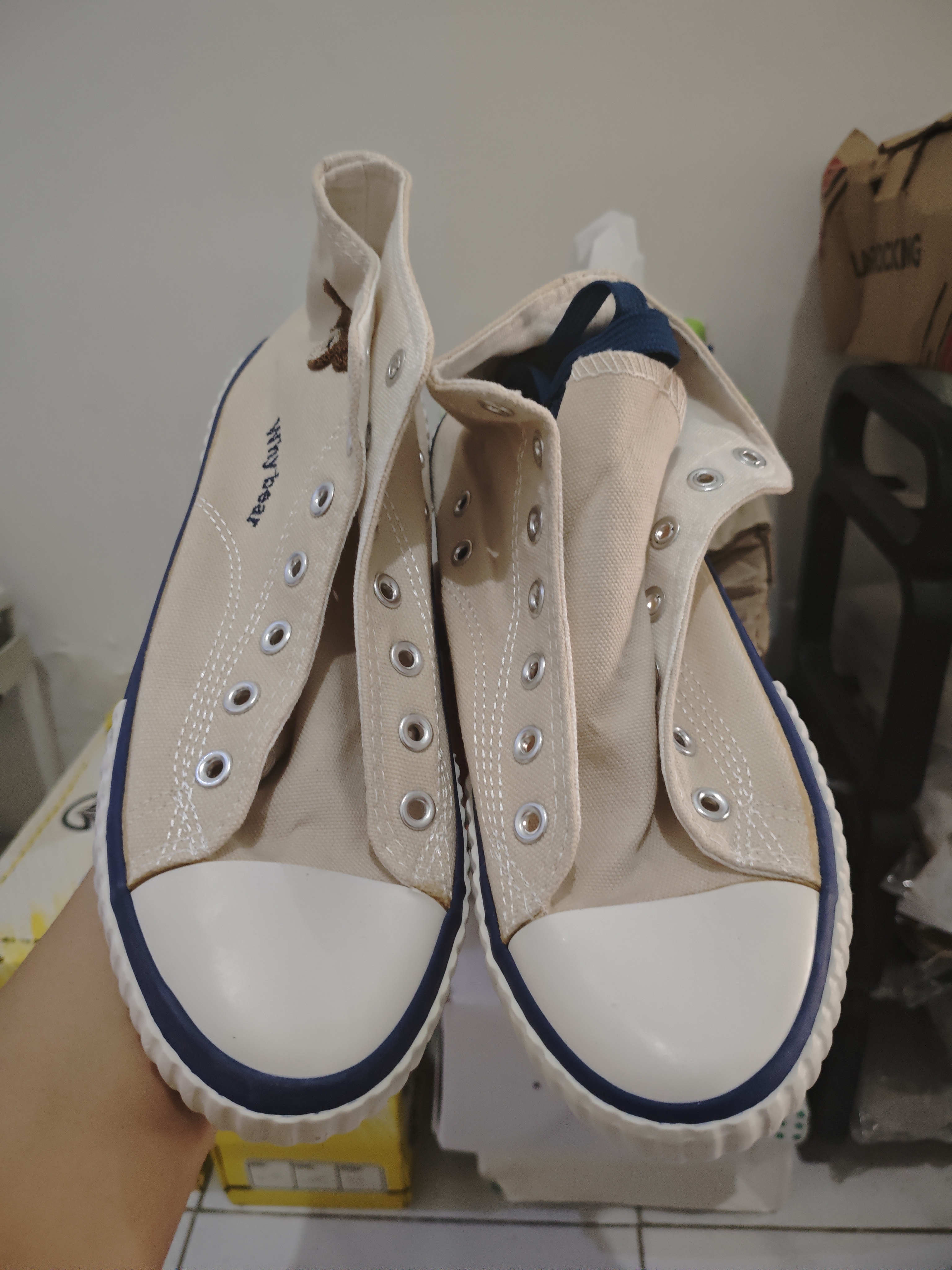 Sepatu High Cut Bear Korea Style
