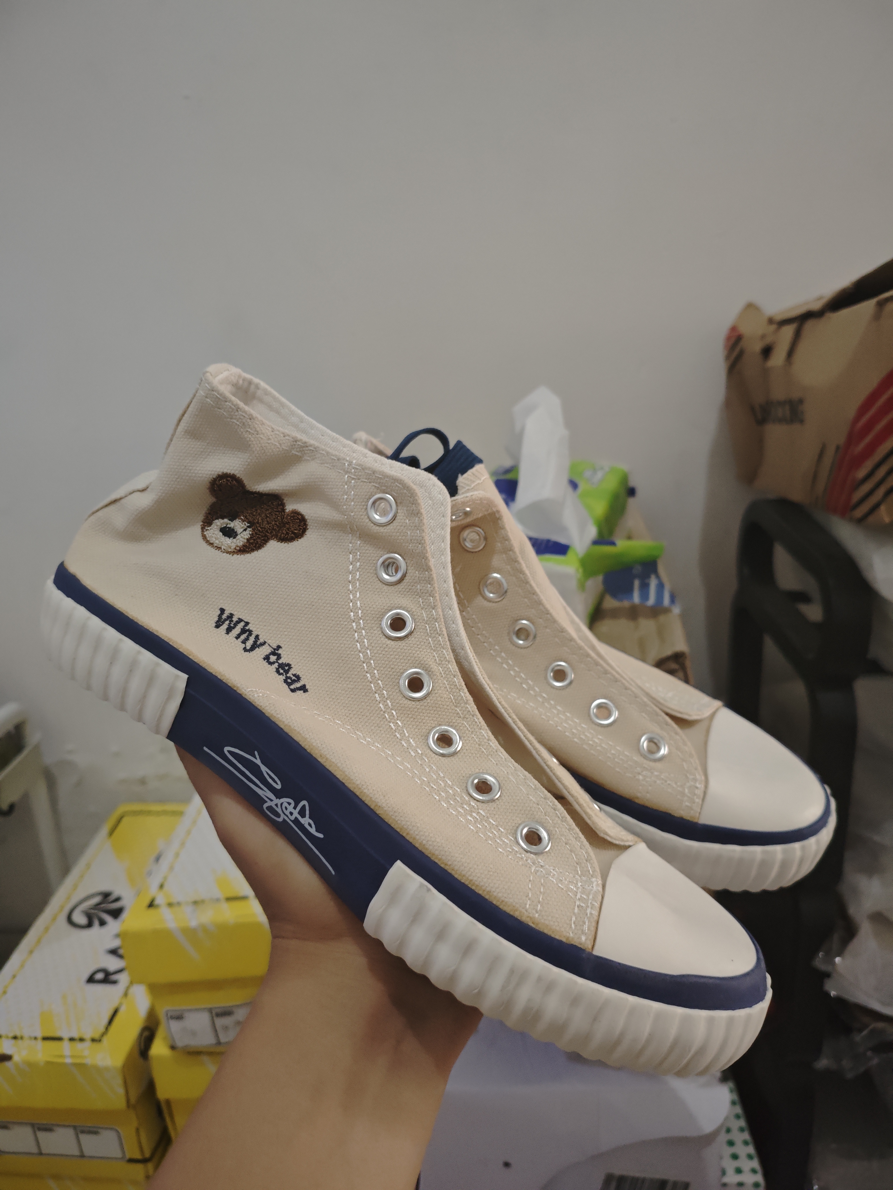 Sepatu High Cut Bear Korea Style