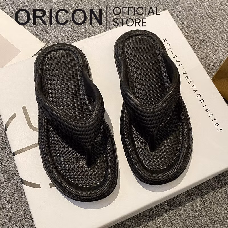 Sendal Hitam Model Jepit